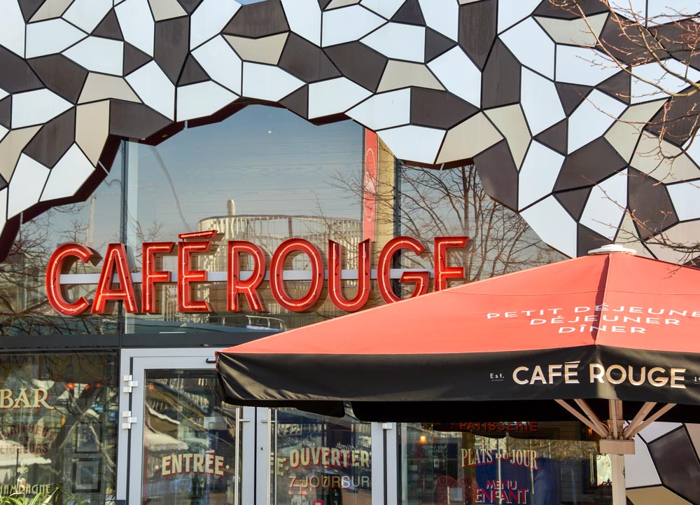 Caf� Rouge